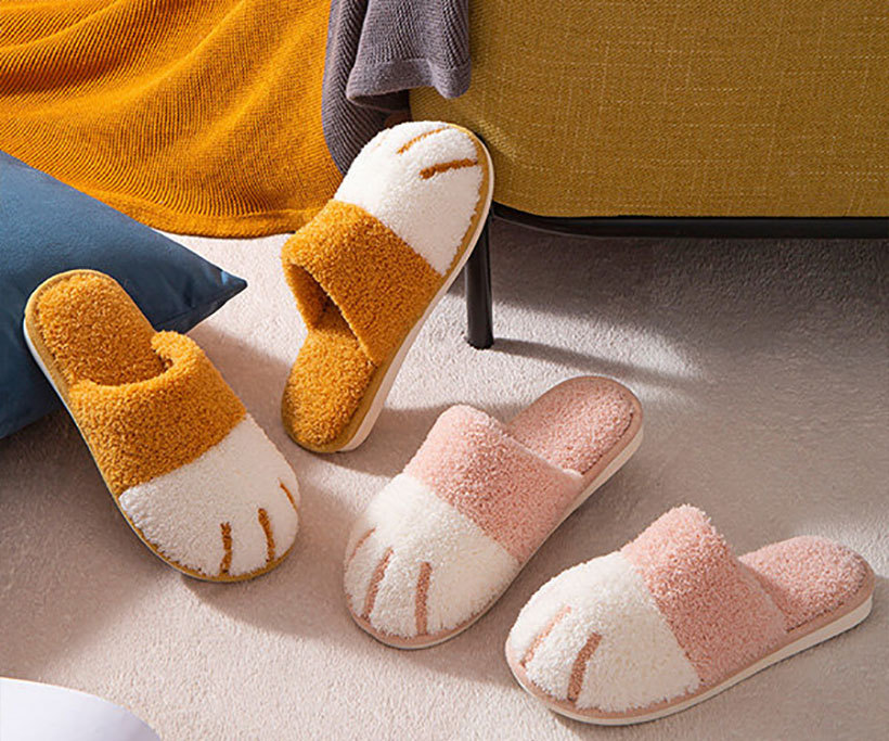 cat-paw-slippers