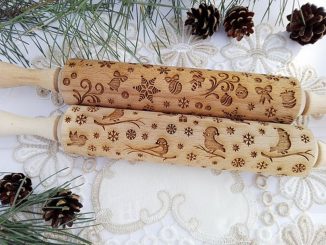 Engraved Christmas Pattern Rolling Pin for Baking Lovers