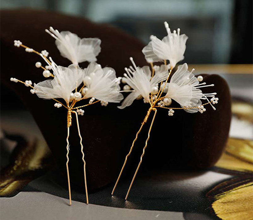 Beautiful Dainty Flower Hairpin