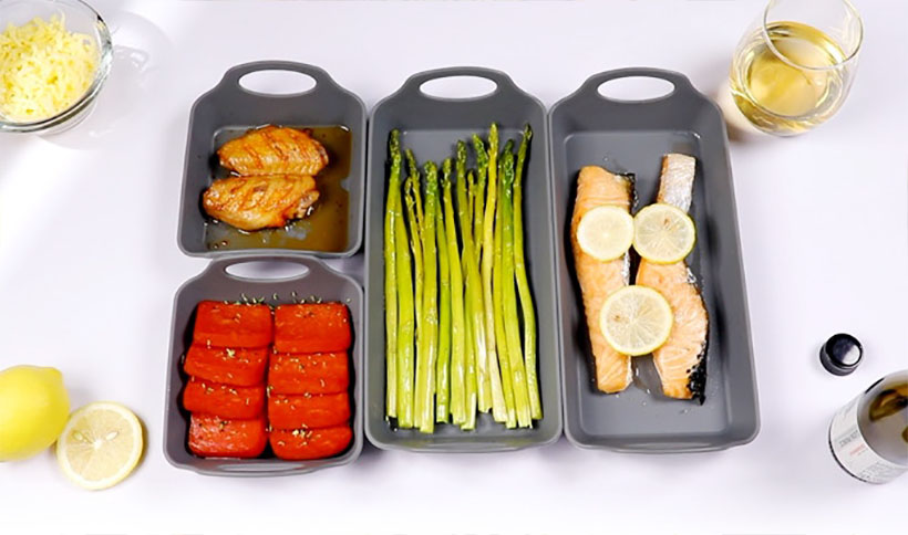 Kichware - 100% Food-Grade Silicon Baking Pan with Heat-Resistant Handles