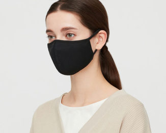 Washable Uniqlo AIRism Face Mask with 3-Tier Structure and Built-in Filter